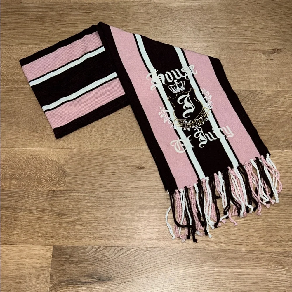 Juicy Couture Knit Scarf  House of Juicy Love G&P Vintage Brown Pink Cream Gold